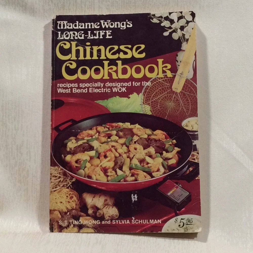 Madame Wong’s Long Life Chinese Cookbook-1978